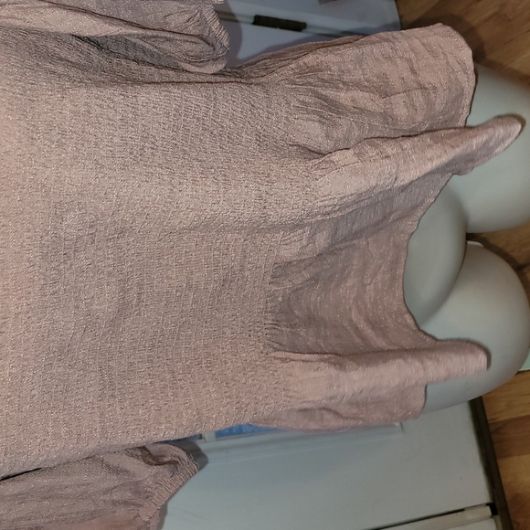 Express Top - Picture 3 of 6